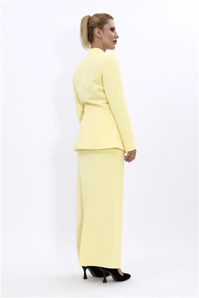 Kendinden Dik Yakalı Ceket & Uzun Düz Dar Etek-Sarı