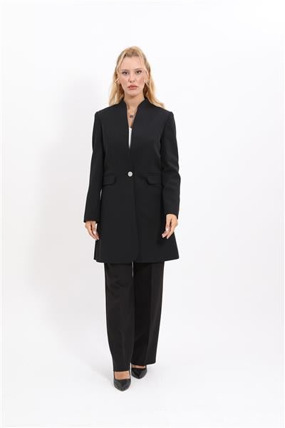 Kendinden Dik Yakalı Tek Düğmeli Uzun Ceket & Bol Paça Pantolon-Siyah