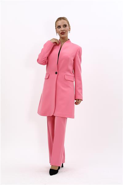 Kendinden Dik Yakalı Tek Düğmeli Uzun Ceket & Bol Paça Pantolon-Pembe