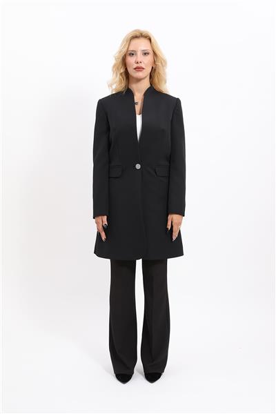 Kendinden Dik Yakalı Tek Düğmeli Uzun Ceket & İspanyol Paça Pantolon-Siyah