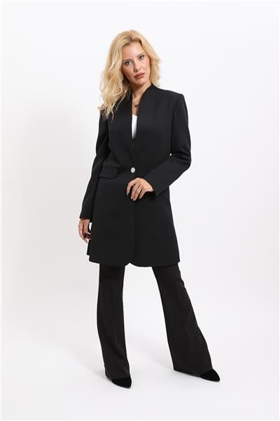 Kendinden Dik Yakalı Tek Düğmeli Uzun Ceket & İspanyol Paça Pantolon-Siyah