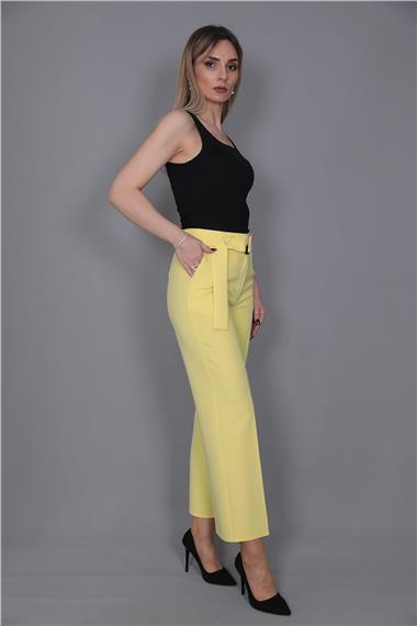 Tokalı Kemerli Pantolon-Sarı