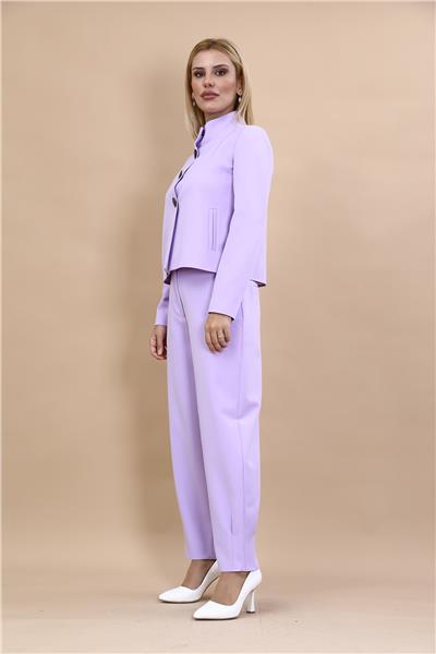 Oval Dik Yaka Kısa Ceket &  Paçası Pileli Pantolon-Menekşe