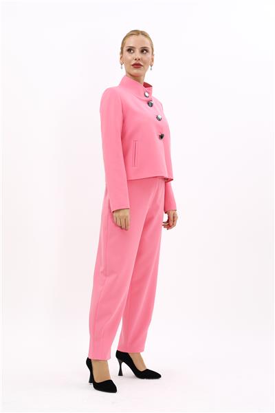 Oval Dik Yaka Kısa Ceket &  Paçası Pileli Pantolon-Pembe
