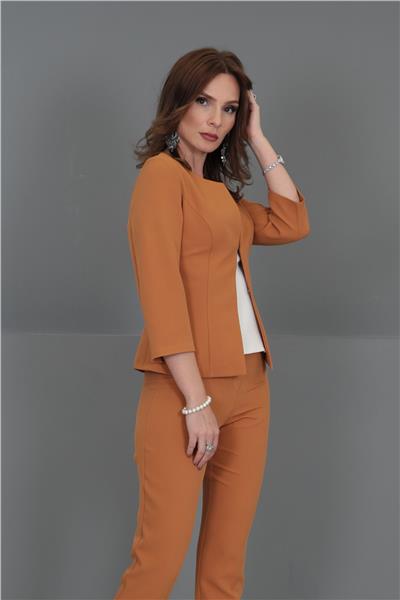 Oval Yaka Kısa Ceket-Taba