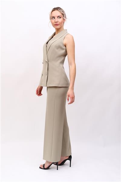 Şal Yaka Kruvaze Modern Yelek & Lastikli Bol Paça Pantolon Kadın Takım Elbise-Bambu