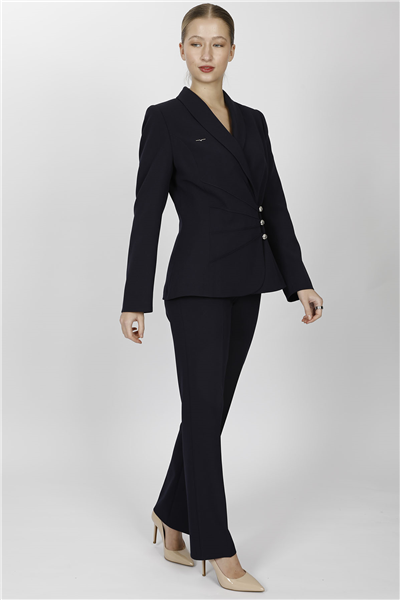 Şal Yaka Modelli Ceket & Kemerli Boru Paça Pantolon-Siyah