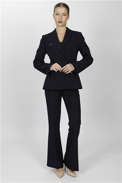 Şal Yaka Modelli Ceket & Kemerli İspanyol Paça Pantolon-Siyah