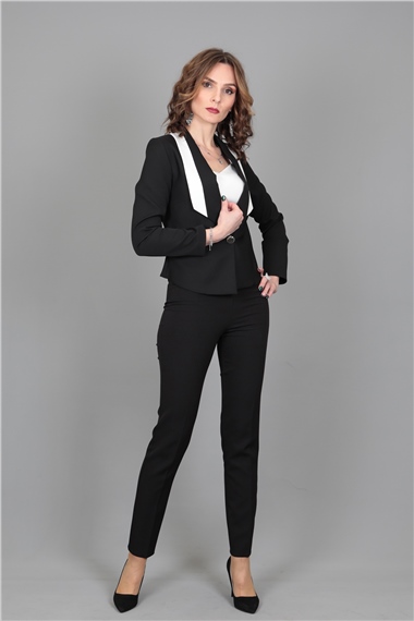 Şeritli Mini Ceket & Boru Paça Pantolon Takım-Siyah
