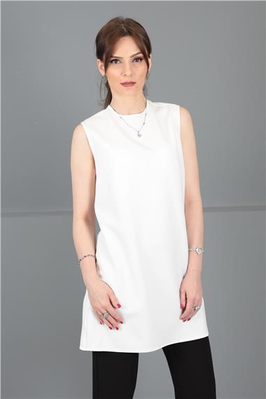 Sıfır Yaka Kolsuz Bluz- Beyaz