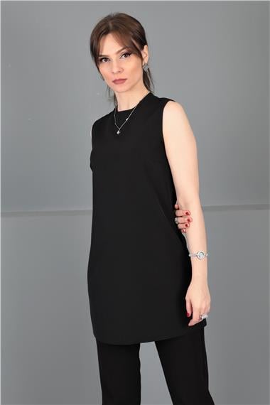 Sıfır Yaka Kolsuz Bluz- Siyah
