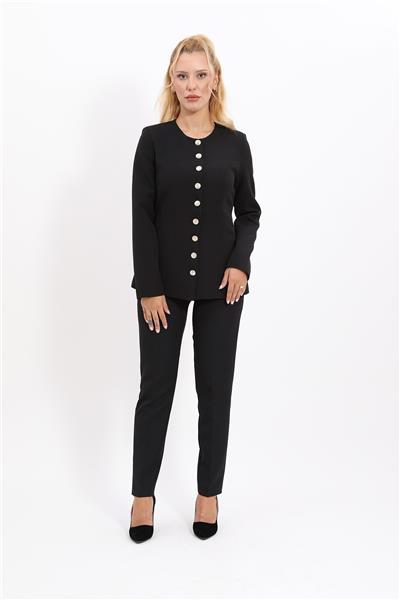 Sıfır Yaka Boydan Düğmeli Ceket & Dar Paça Pantolon-Siyah