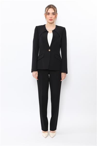 Sıfır Yaka Ön Robalı Ceket & Kemerli Boru Paça Pantolon-Siyah