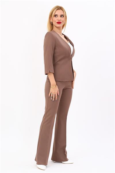 V Yaka Boydan Kuplu Kısa Ceket &  İspanyol Paça Pantolon-Kahve