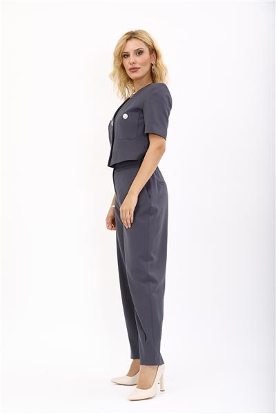 V Yaka Mini Ceket & Cepli Paçası pileli spor Pantolon Kadın Takım Elbise-Füme