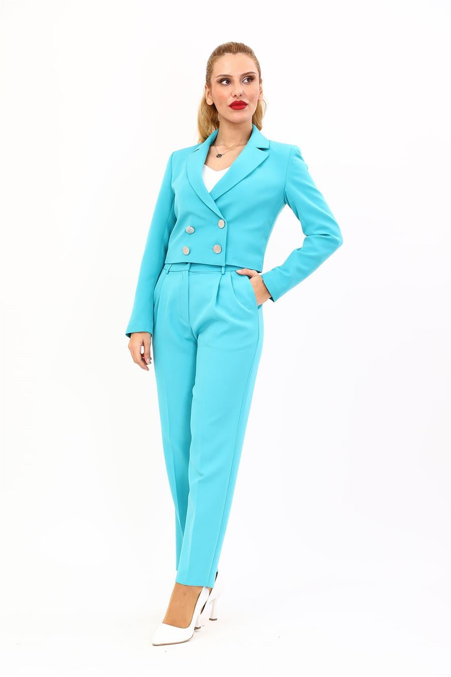 Erkek Yaka Kuruvaze Kısa Ceket & Kemerli Köprülü Dar Paça Pantolon-Turkuaz Önder Özsoy 1048503 Mini Blazer Ceket & Pileli Boru  Paça Pantolon Takım