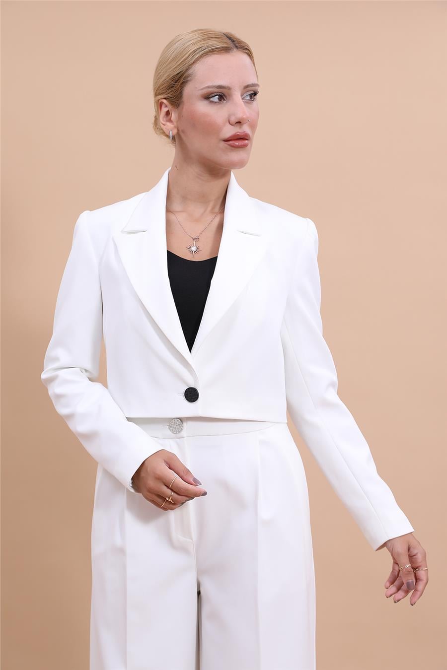 Erkek Yaka Tek Düğmeli Kısa Ceket-Beyaz Önder Özsoy 1073100 Tek Düğme Mini Ceket