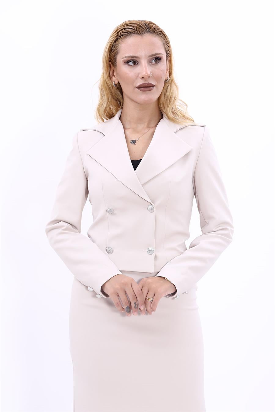 Geniş Yaka kruvaze Kadın Ceket-Bej Önder Özsoy 1159100 Kısa Ceket