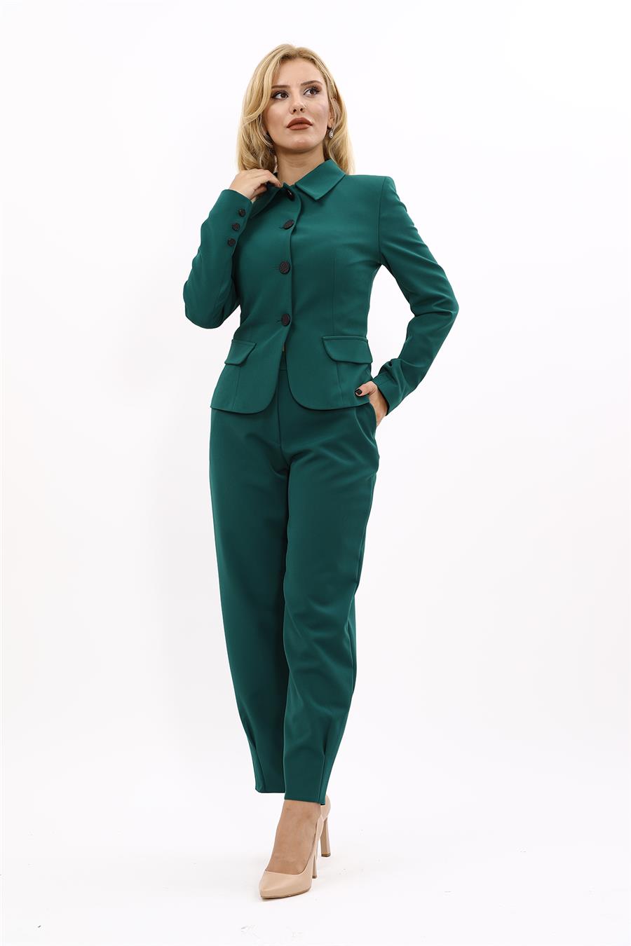 Gömlek Yaka Klasik Ceket &  Paçası Pileli Pantolon-Zümrüt Önder Özsoy 1054532 Peplum Ceket & Pile Paçalı Pantolon Takım