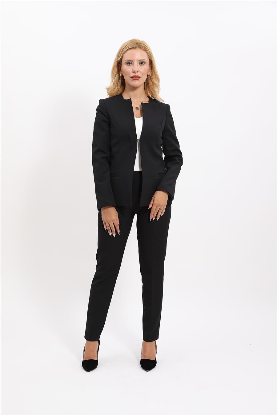 Oval Yaka Yandan Kuplu Klasik Ceket & Dar Paça Pantolon-Siyah Önder Özsoy 1043510 Oval Yaka Uzun Ceket & Boru Paça Pantolon Takım