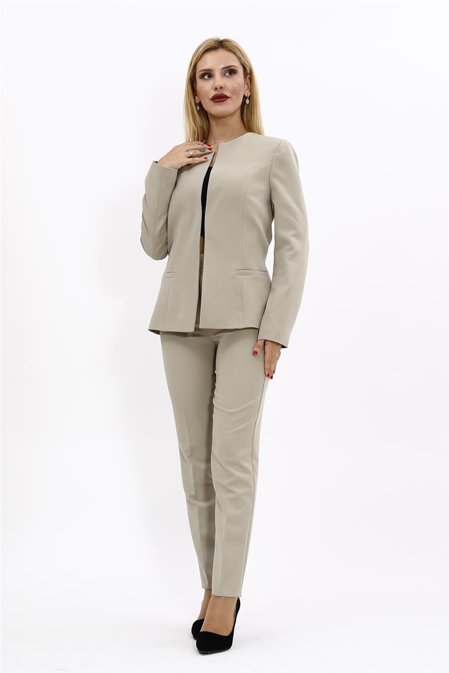 Oval Yaka Yandan Kuplu Klasik Ceket & Dar Paça Pantolon-Bambu Önder Özsoy 1043510 Oval Yaka Uzun Ceket & Boru Paça Pantolon Takım