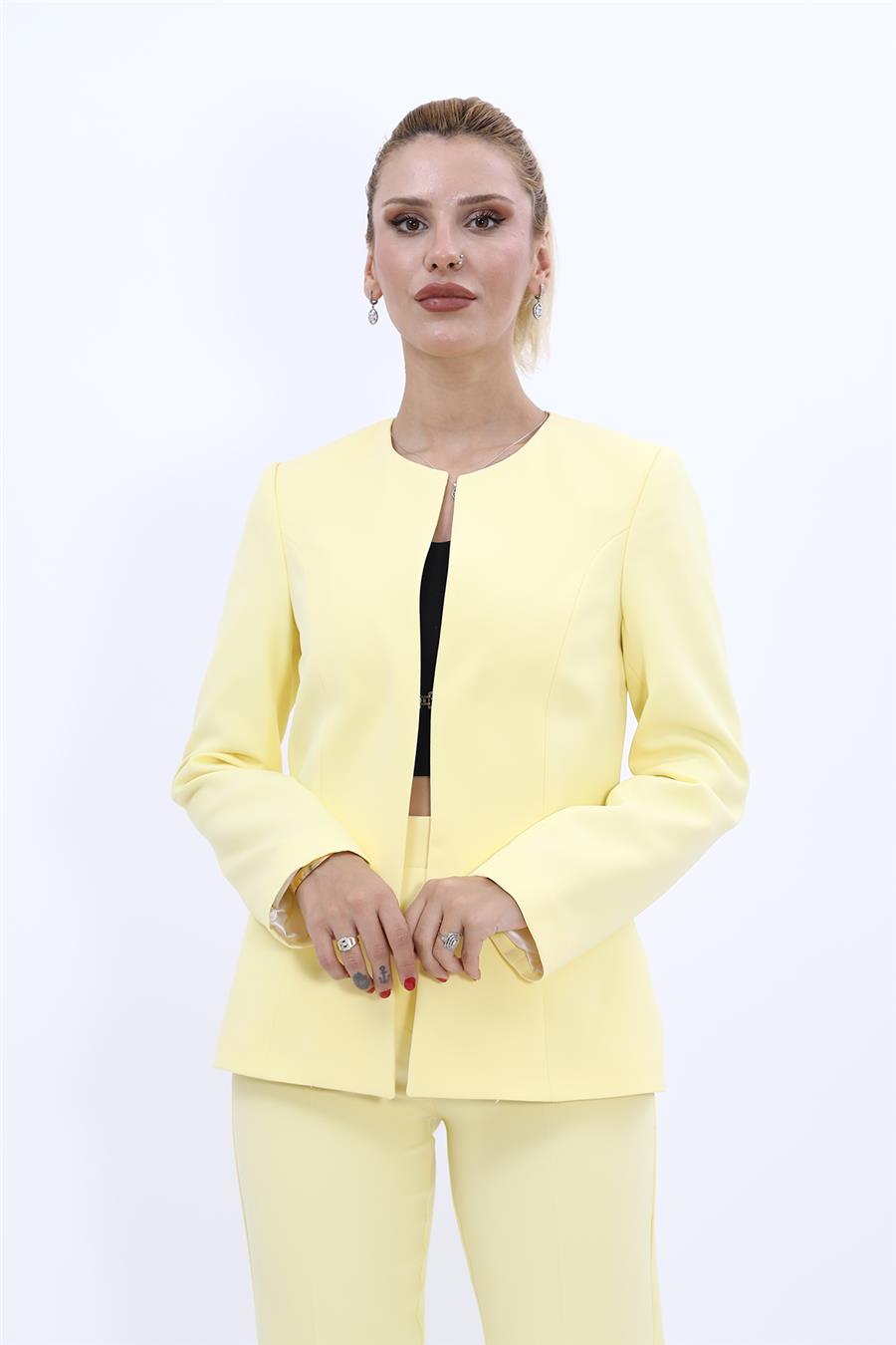 Oval Yaka Yandan Kuplu Klasik Ceket-Sarı Önder Özsoy 1043100 Oval Yaka Uzun Ceket