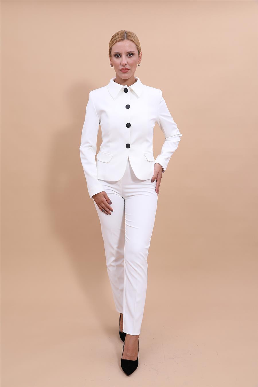 Peplum Ceket & Boru Paça Pantolon Takım-Beyaz Önder Özsoy 1054510 Peplum Ceket & Boru Paça Pantolon Takım