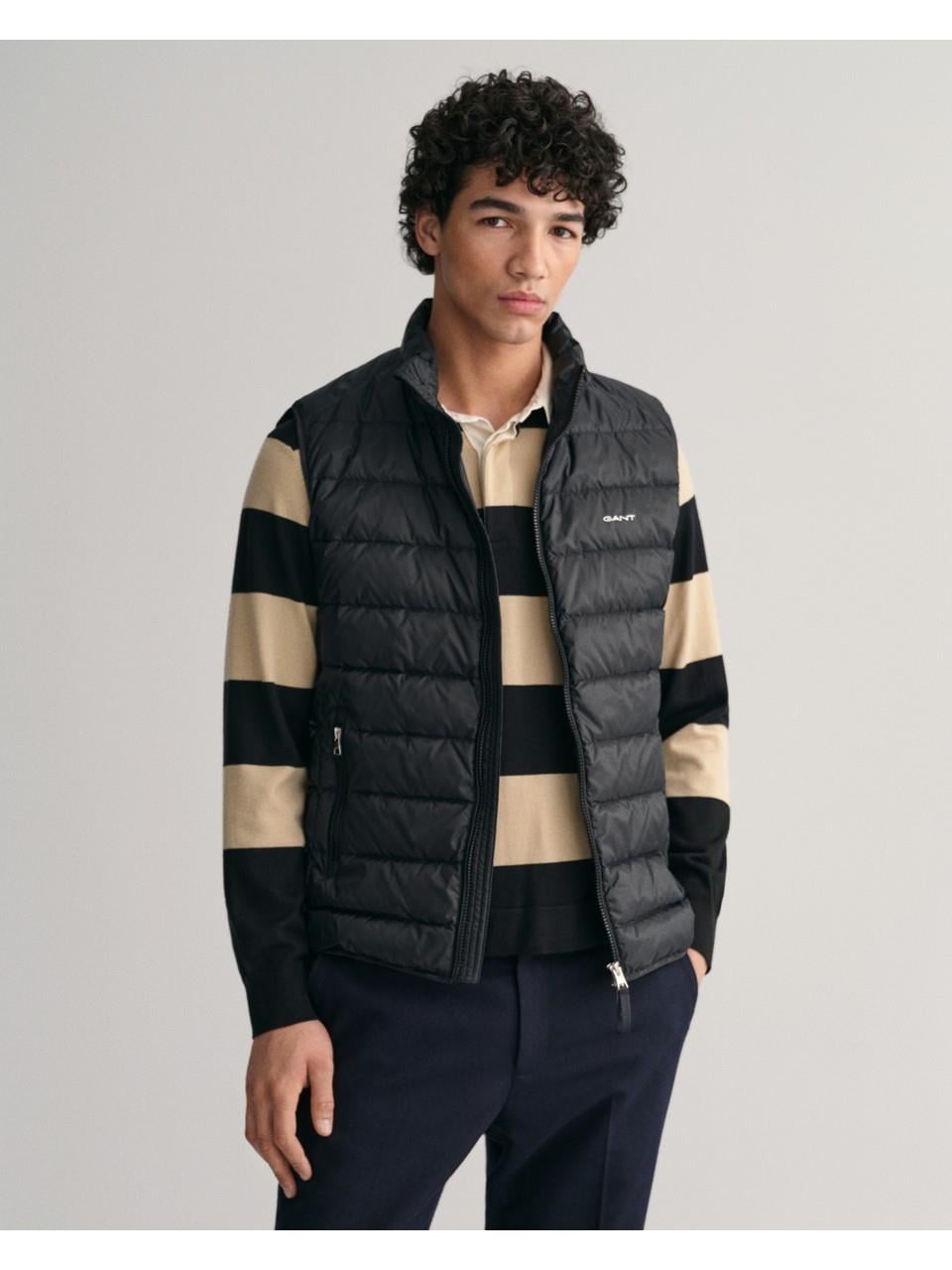 GANT Erkek Siyah Regular Fit Dik Yaka Kapitone Yelek