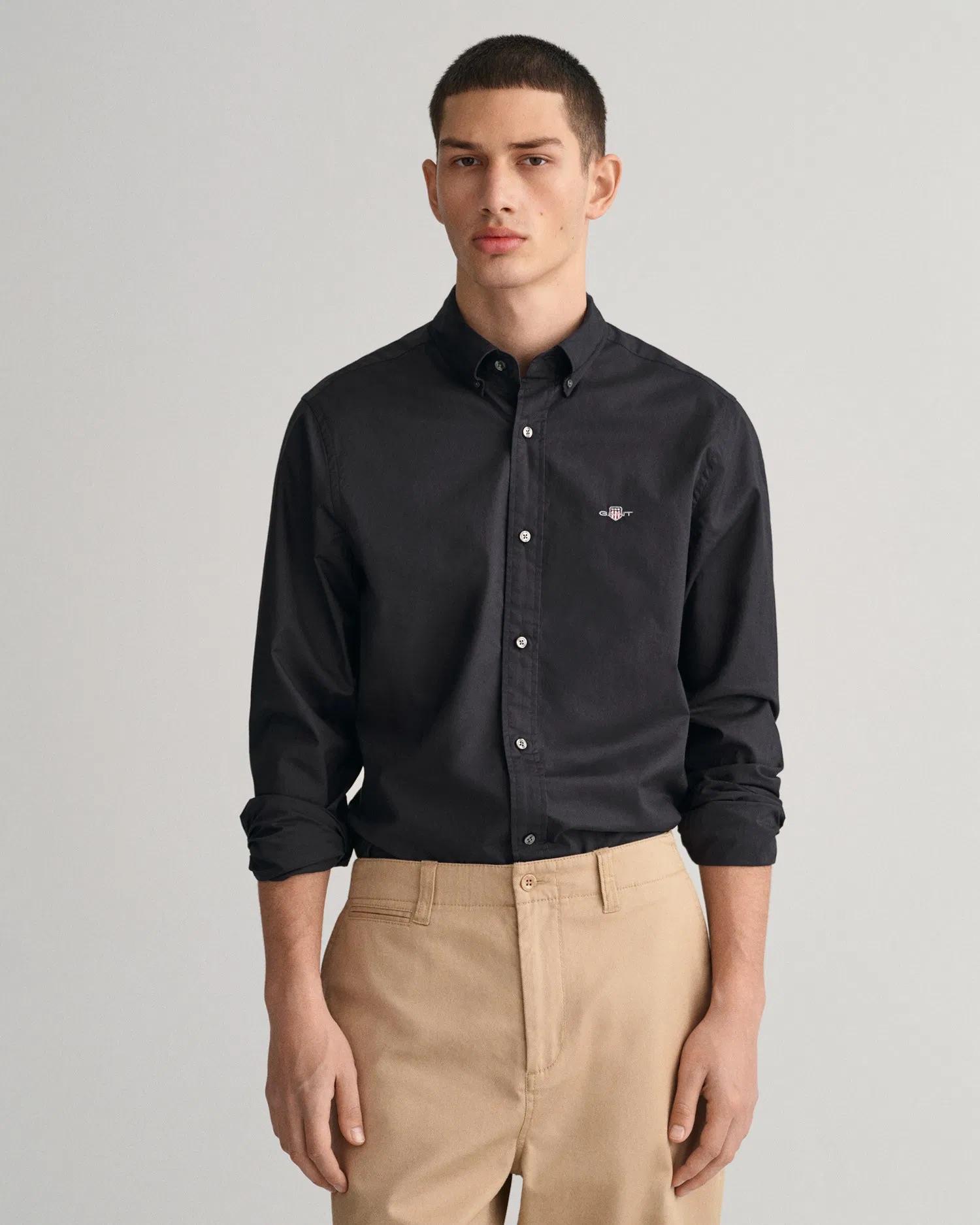 GANT Erkek Siyah Slim Fit Düğmeli Yaka Broadcloth Gömlek