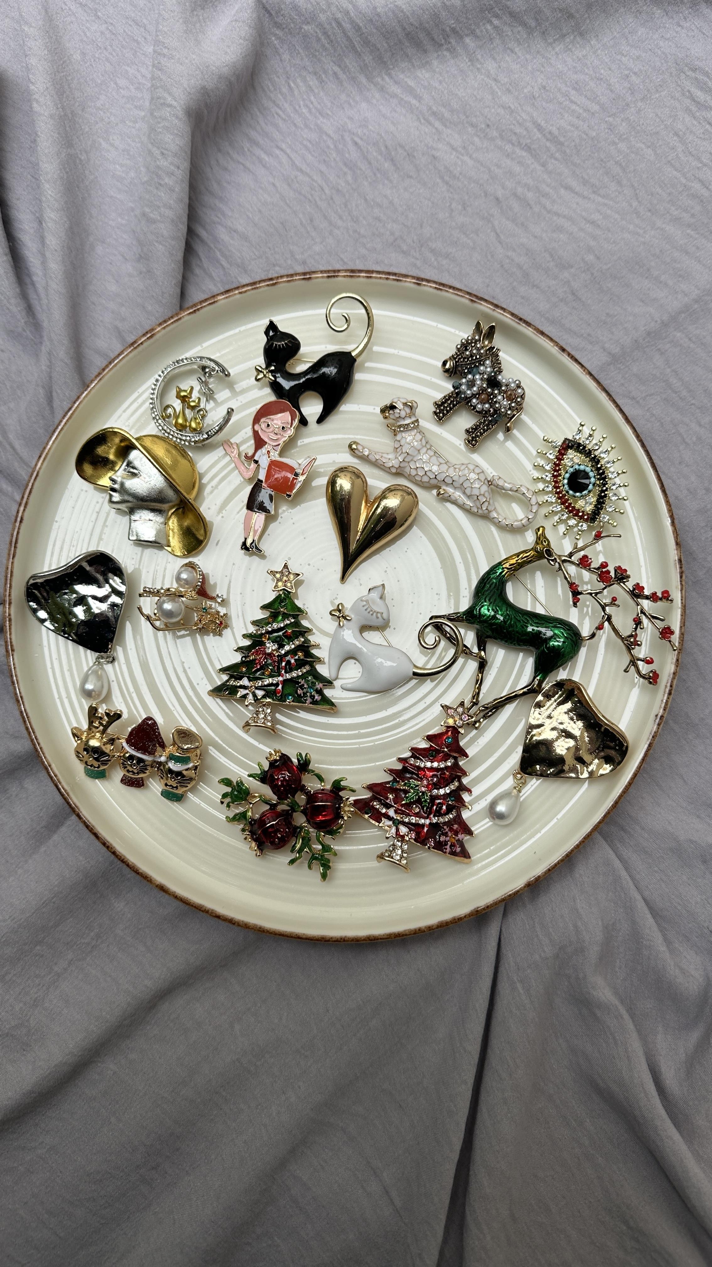 İnci Detay Eşek Broş