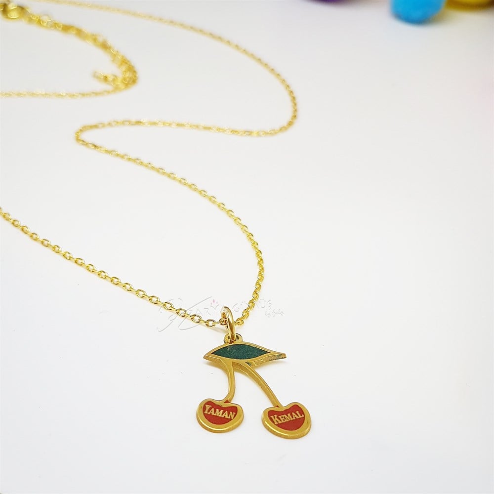 Kiraz İsimli Gümüş Kolye