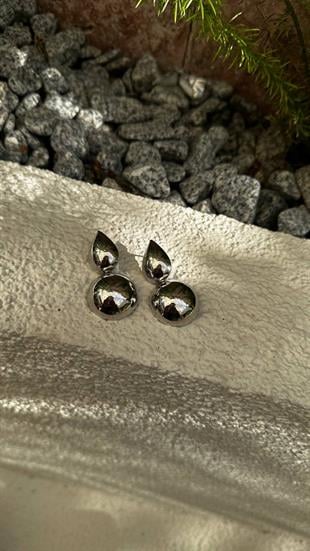 Damla Detay Topçuk Küpe