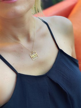 Kare Plaka İsimli Tasarım Gümüş Kolye