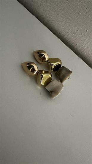 Krem Taşlı Asimetrik Sallantılı Küpe