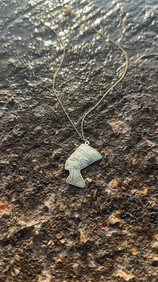 Nefertiti Gümüş Kolye