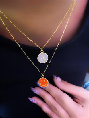 Tasarım Mineli Gülen Yüz Gümüş Kolye 