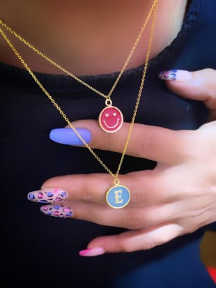 Tasarım Mineli Kalpli Gülen Yüz Gümüş Kolye 