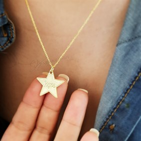 Kabartmalı İsim Detay Yıldız Gümüş Kolye