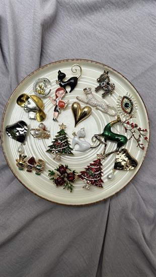 Zirkon Taşlı Kedili Broş