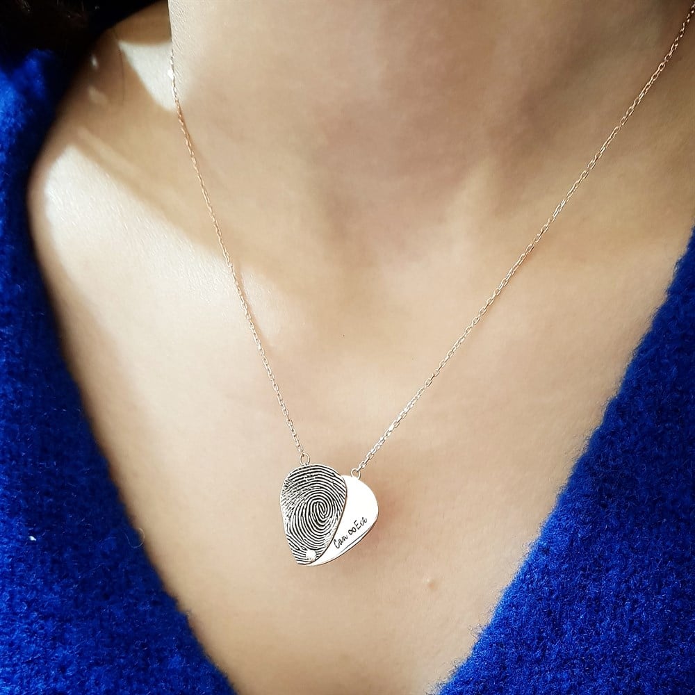 AÇILIP KAPANABİLEN TASARIM PARMAK İZİ İSİM GÜMÜŞ KOLYE