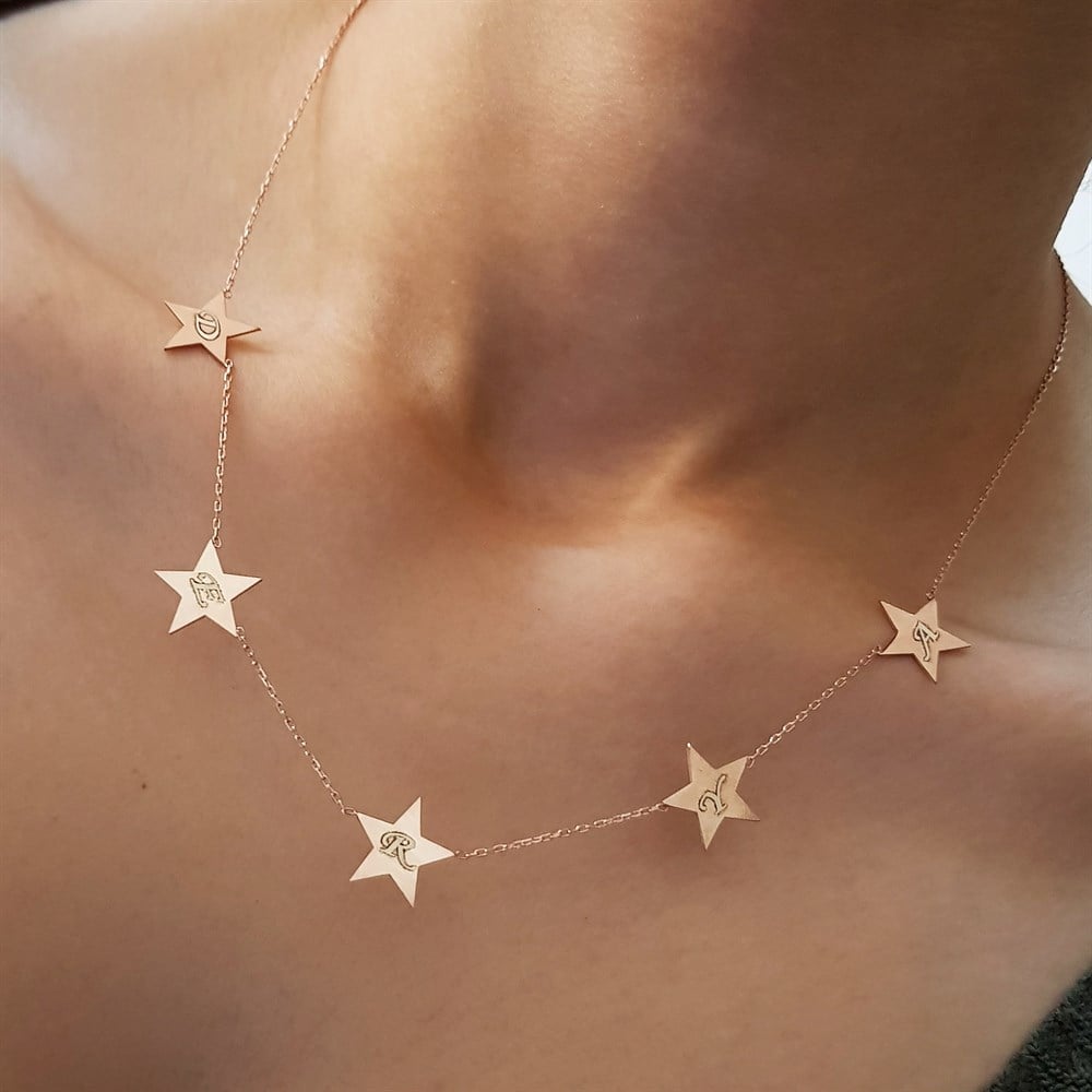 BEŞLİ YILDIZ HARF GÜMÜŞ KOLYE