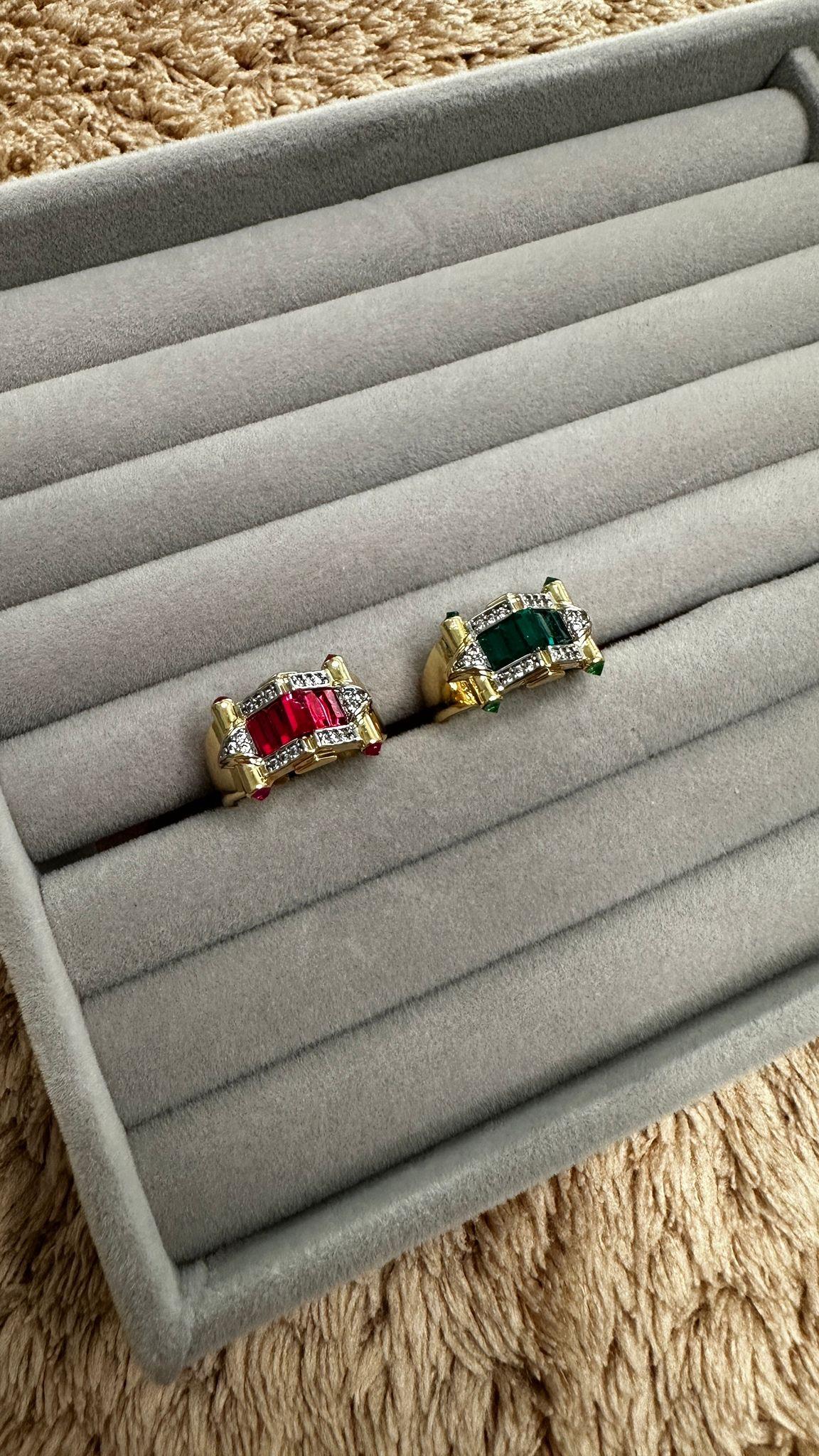 Elmas-Zümrüt Taş Detay Şövalye Yüzük