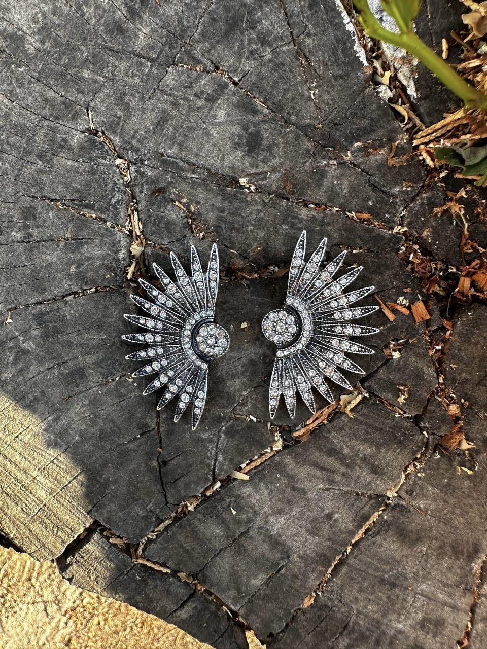 Etnik Çiçek Desen Küpe