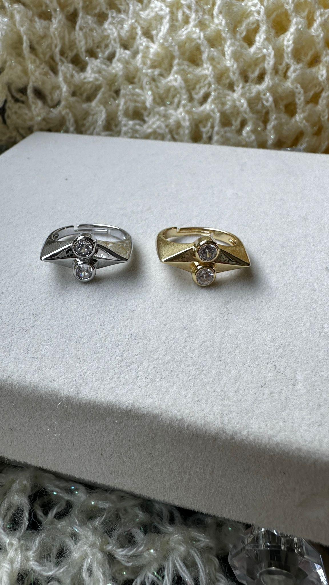 İki Taşlı Geometrik Yüzük