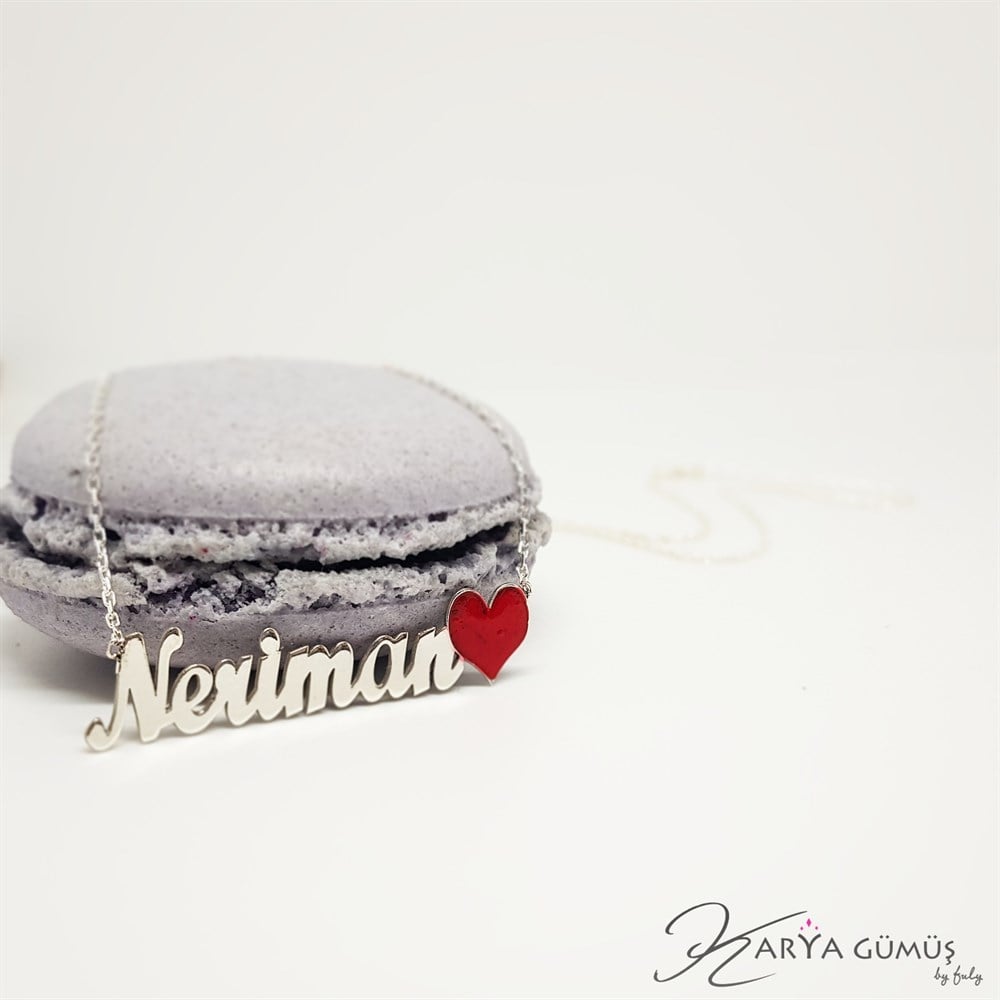 İSİM KIRMIZI MİNE KALPLİ GÜMÜŞ KOLYE
