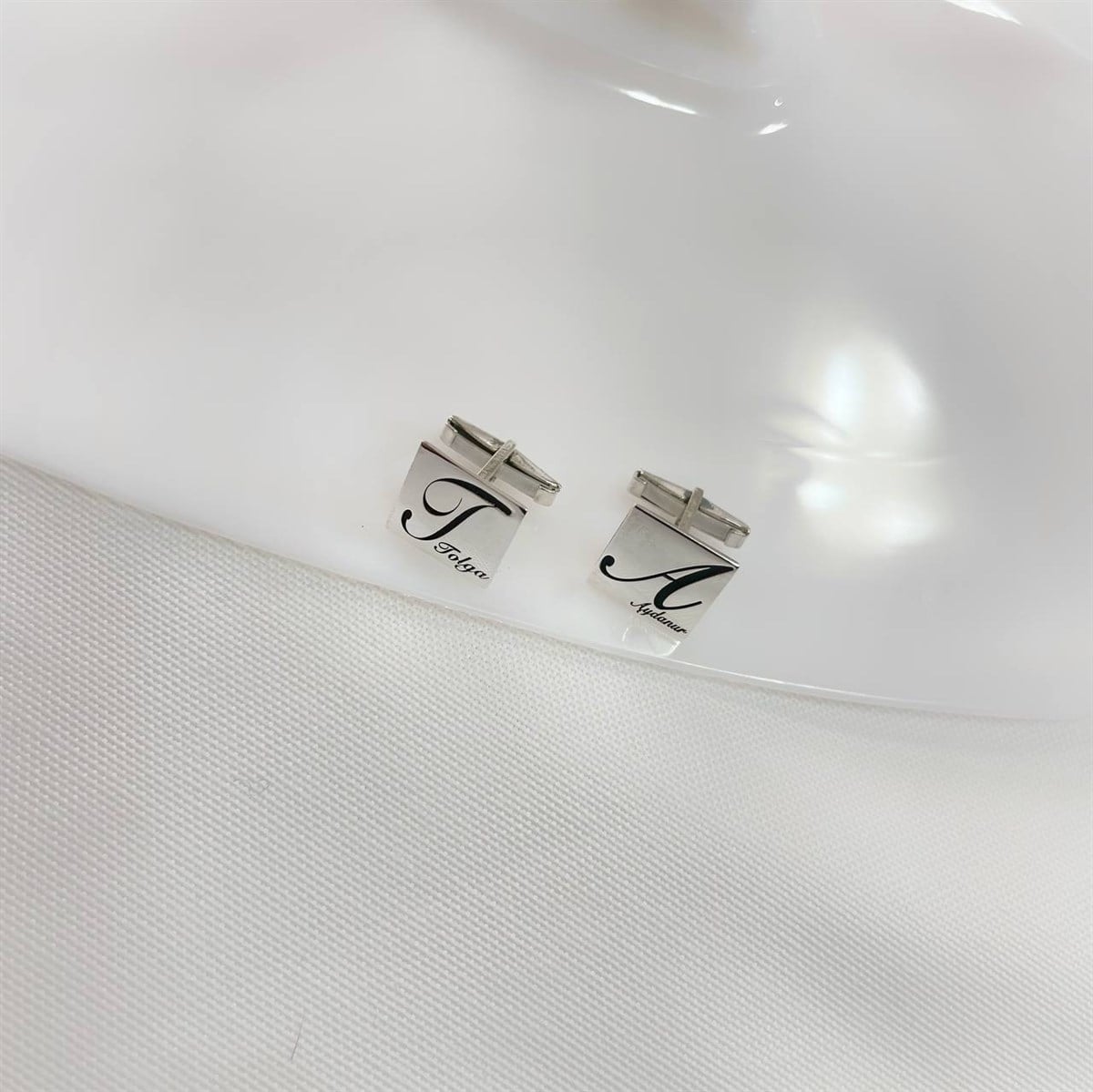 Kare Plaka Harf İsim Gümüş Kol Düğmesi