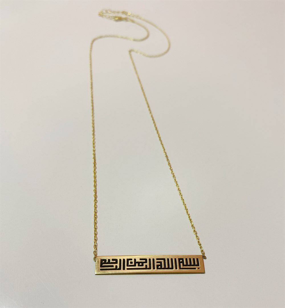 Kufi Hat ile Yazılı Besmele Gümüş Kolye