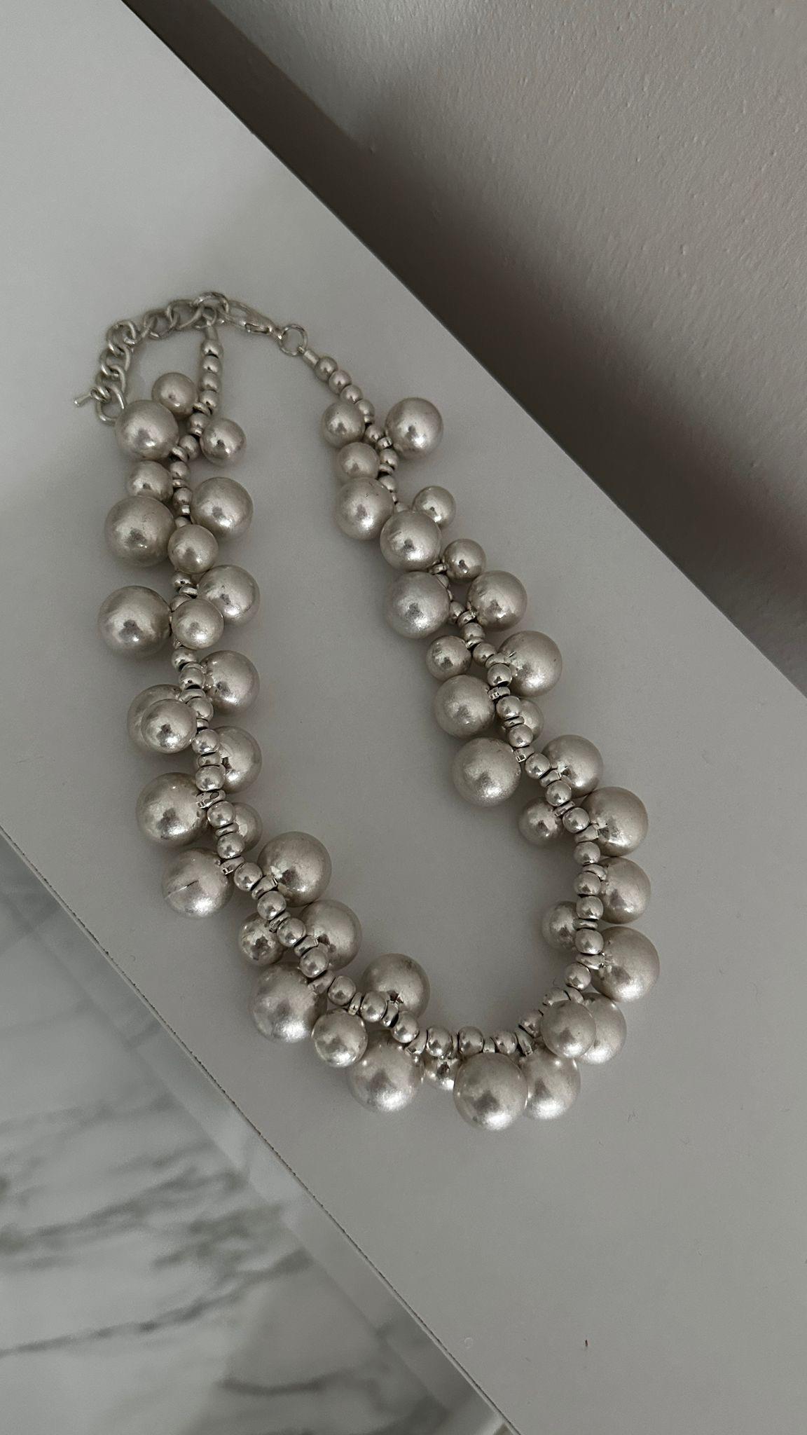 Mat Silver Çoklu Topçuk Kolye