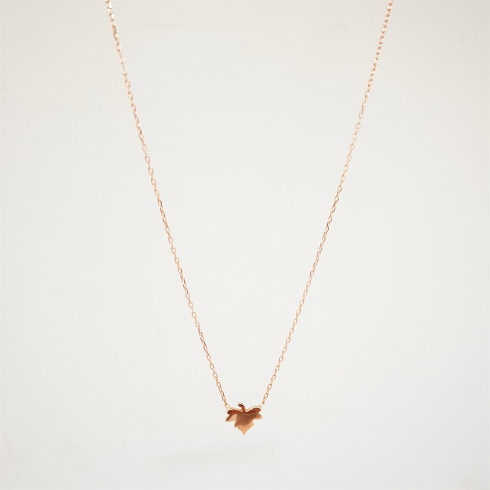 MİNİK FİGÜRLÜ ÇINAR YAPRAKLI GÜMÜŞ KOLYE