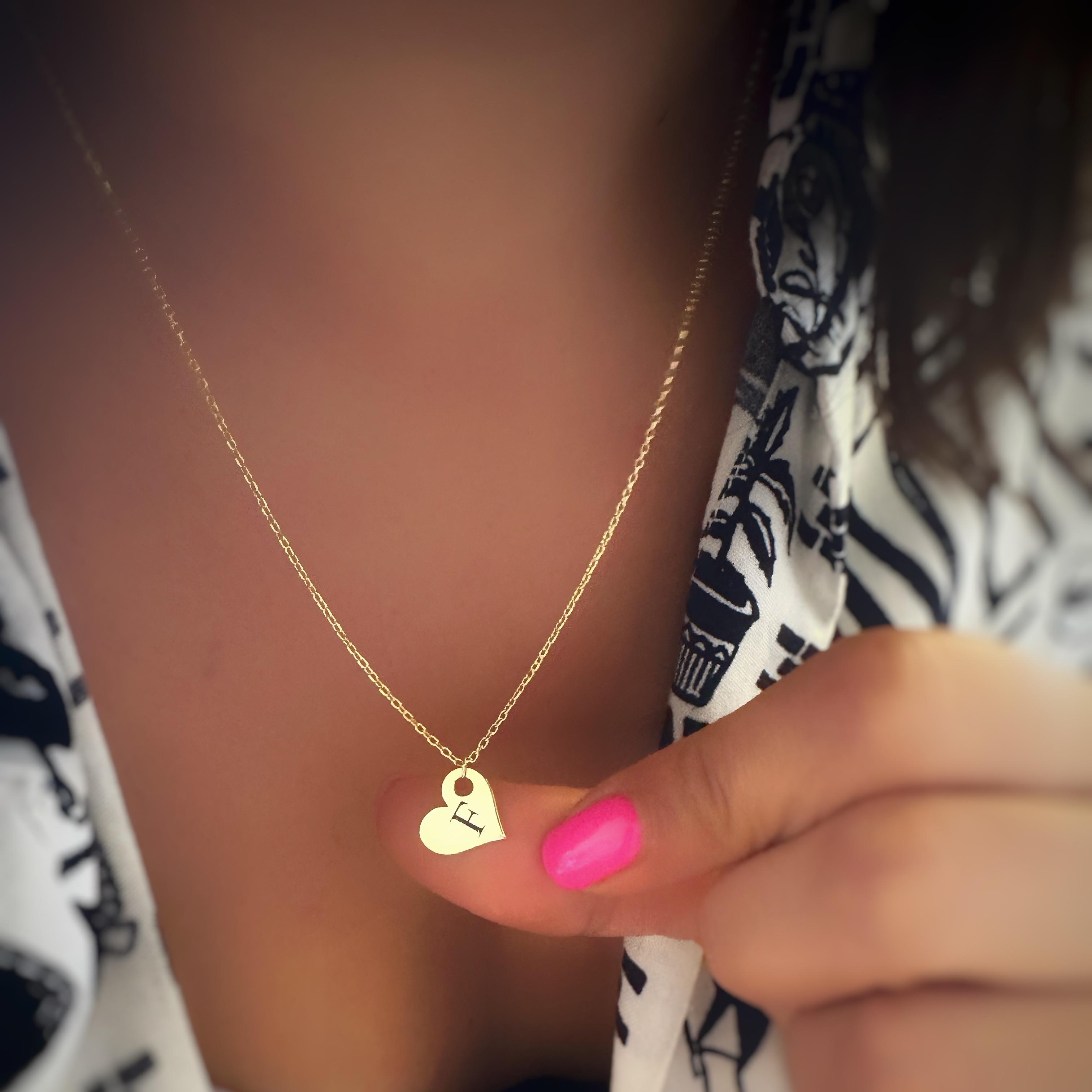 Minik Kalp Harf Gümüş Kolye